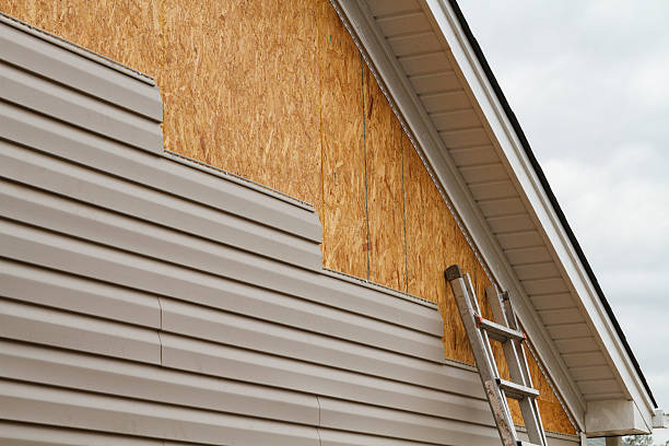 Professional Fiber Cement Siding technician working in Modena, PA